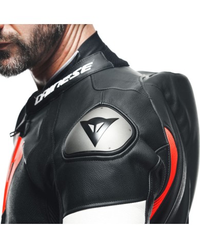 MONO DAINESE TOSA PROFESIONAL NEGRO/ROJO FLUOR