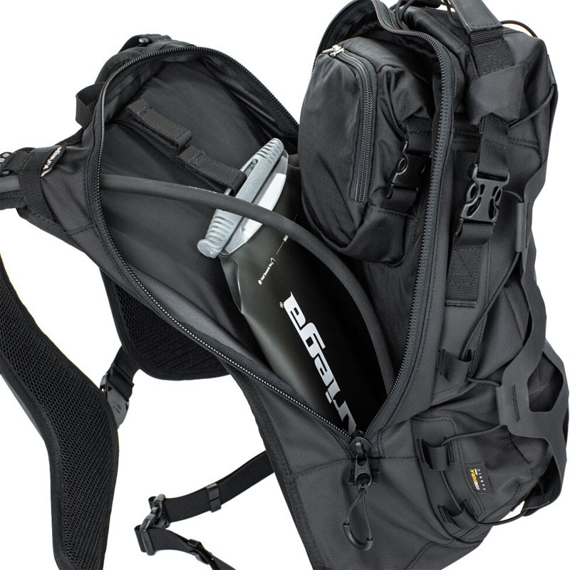 MOCHILA KRIEGA TRAIL 18 ADVENTURE BACKPACK AMARILLO FLUOR