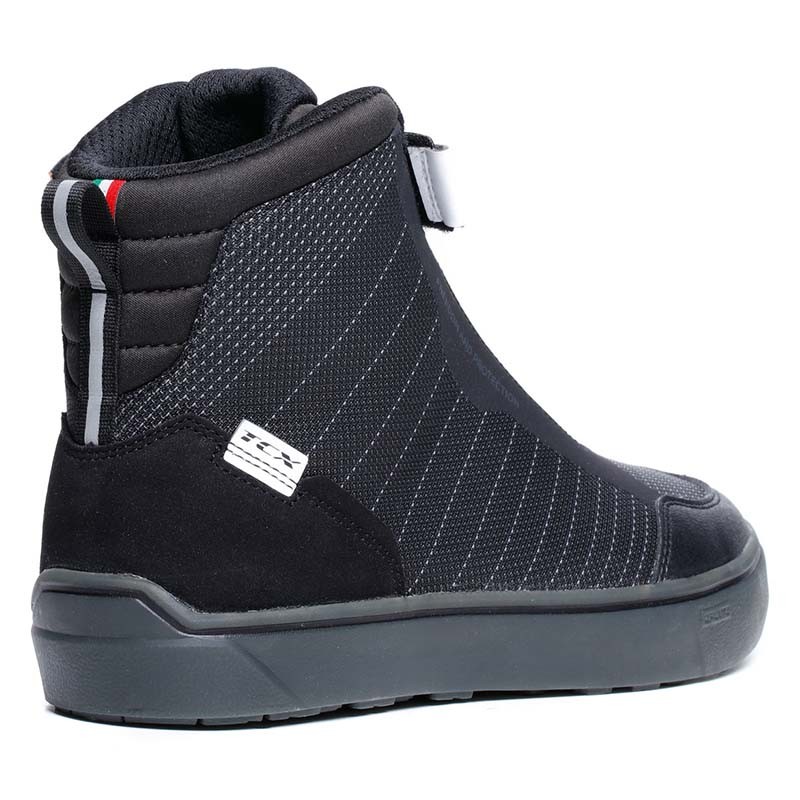 ZAPATILLAS TCX IKASU 2 WP BLACK/WHITE