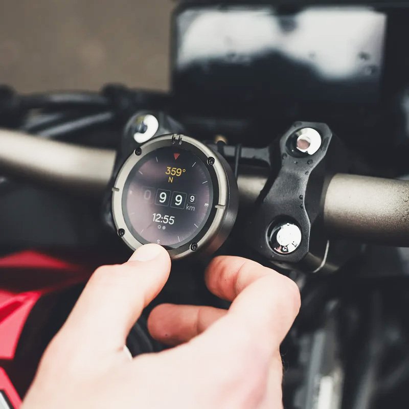 NAVEGADOR BEELINE MOTO II METAL PLATA