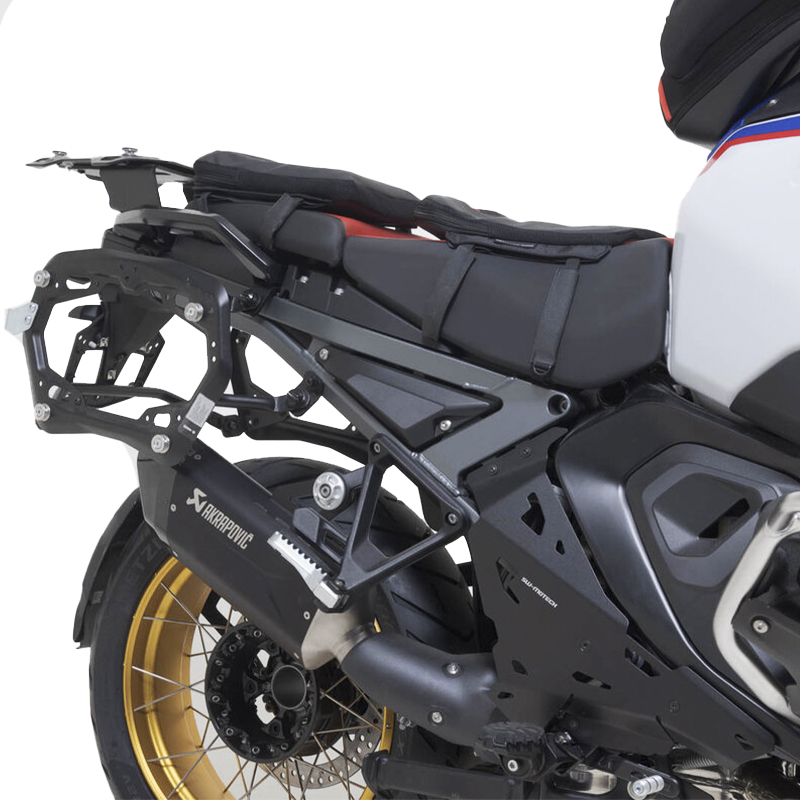 PACK MALETAS LATERALES + ESCAPE AKRAPOVIC + SOPORTES SW-MOTECH BMW KFT.07.976.72000/B